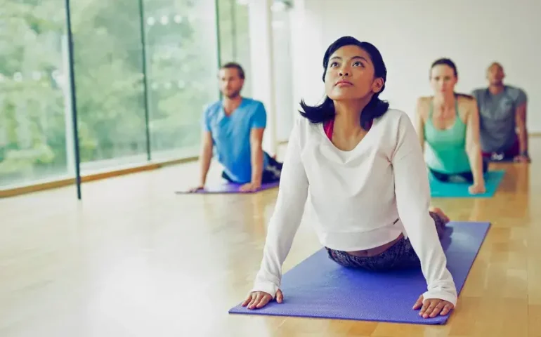 yoga-class-in-aesthetic-gh9pgof1xpolflp7 yoga-class-in-aesthetic-gh9pgof1xpolflp7